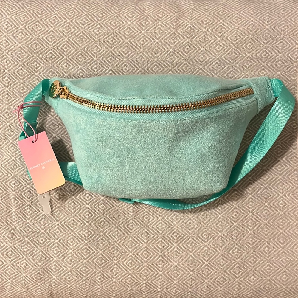 STONEY CLOVER LANE X TARGET - Terry Cloth Fanny Pack Light Green